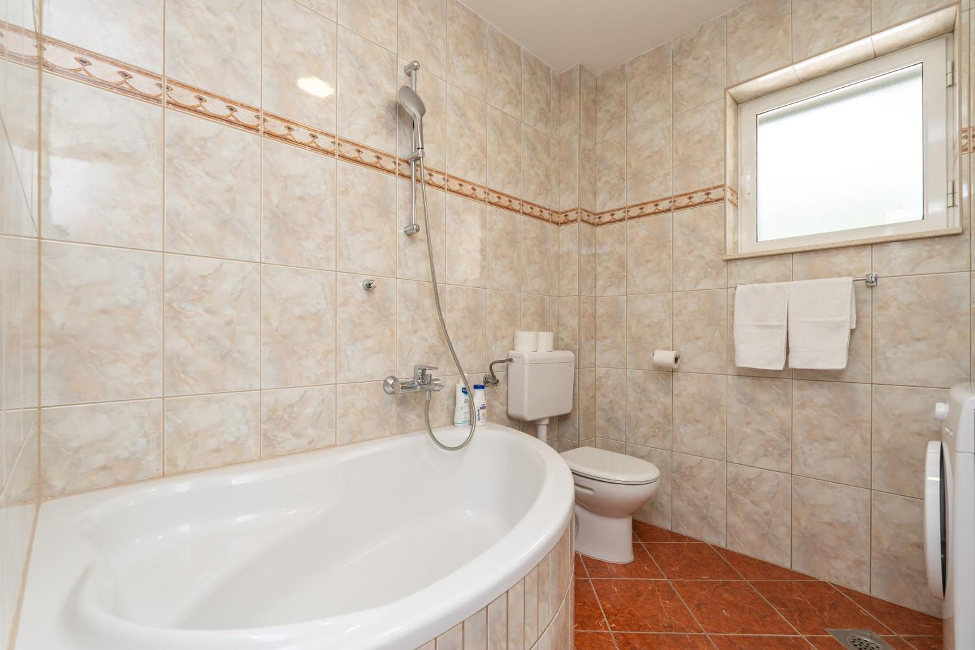 Doma Apartment