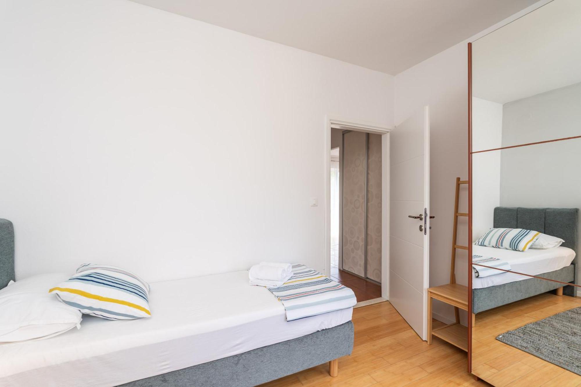 Doma Apartment