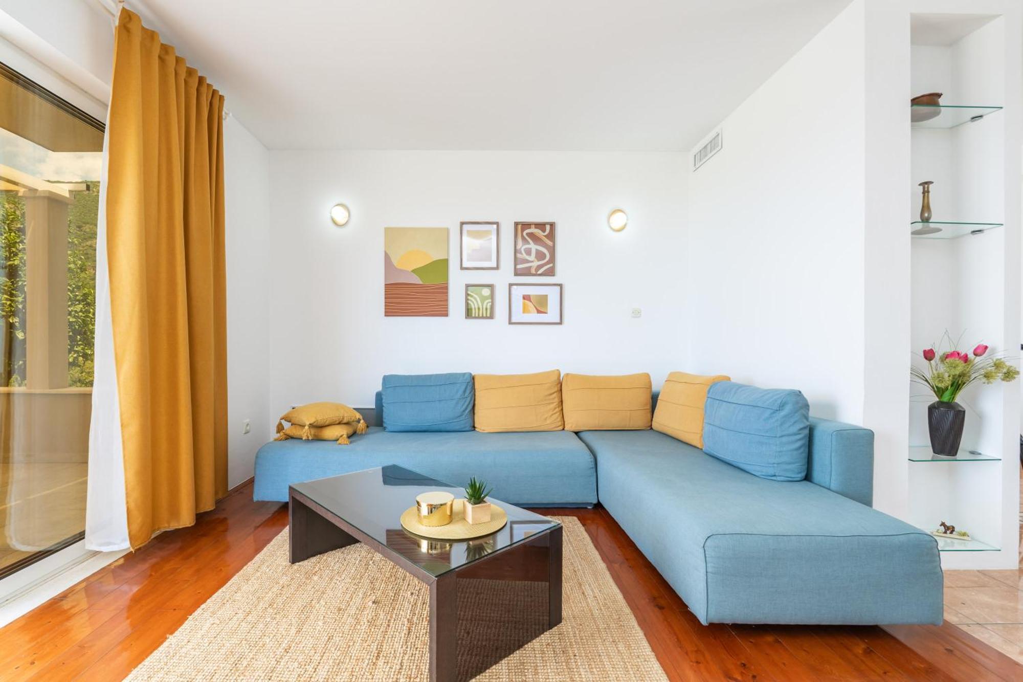 Doma Apartment
